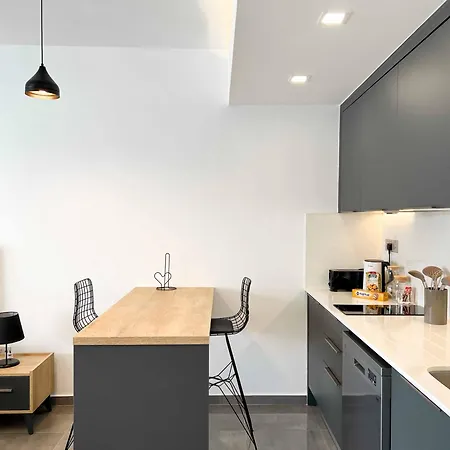 Apartamento Courtyard By Holidaykeys *