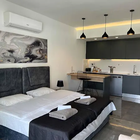 Apartamento Courtyard By Holidaykeys *